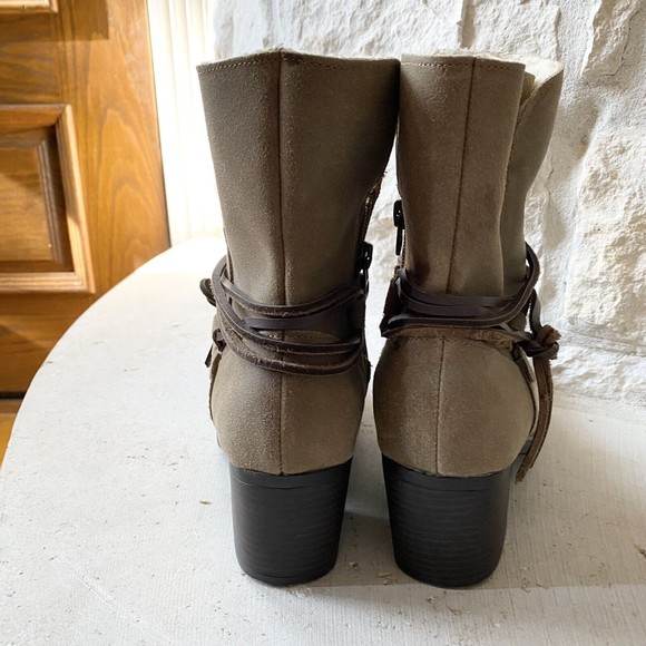 Eddie Bauer 6.5 Ankle Boot‎ Block Heel Bootie Louise Chocolate Leather Shearling - Picture 5 of 9